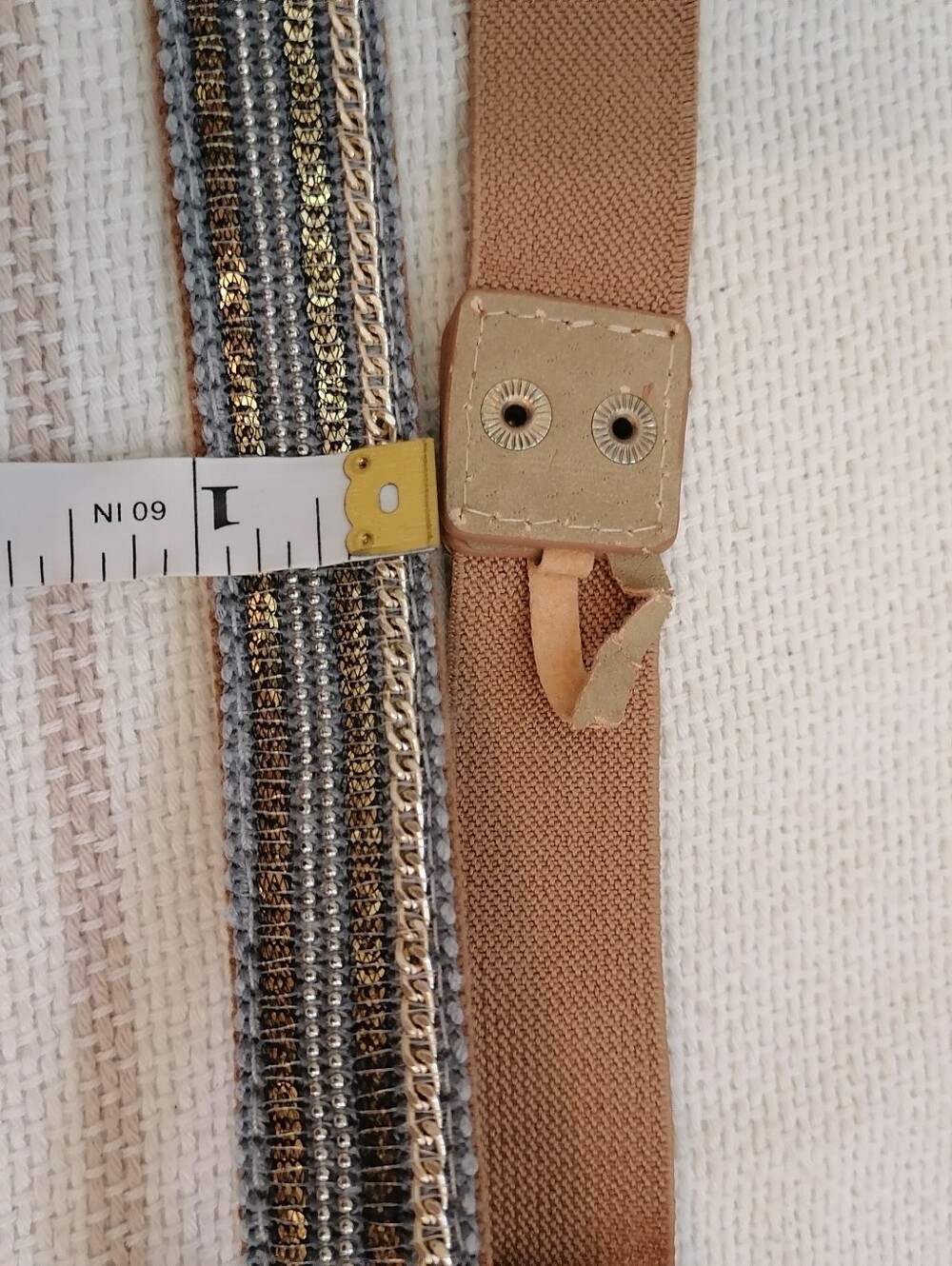 Stretch Elastic Sweater Belt with Metallic Accent - Beige - Picture 5 of 6